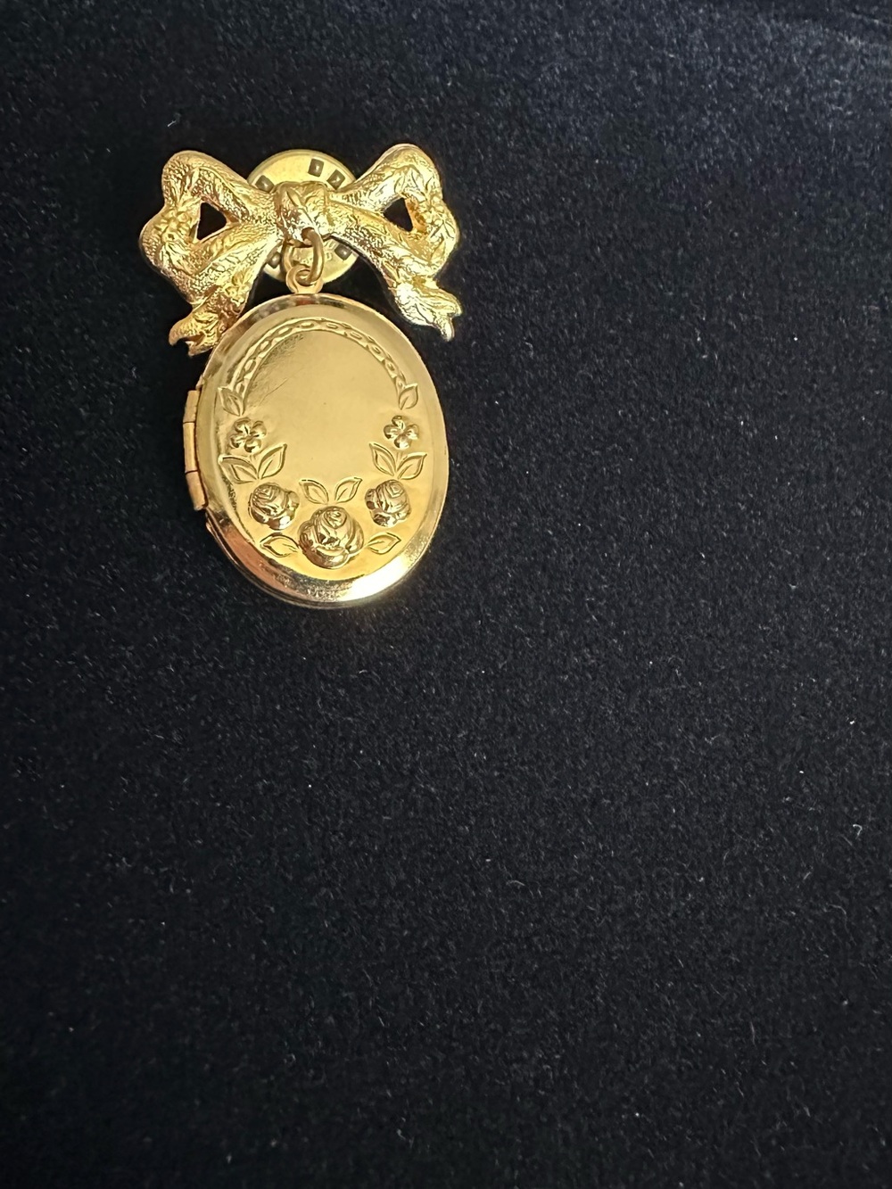 Vintage Ballou Co Gold Bow Locket Brooch